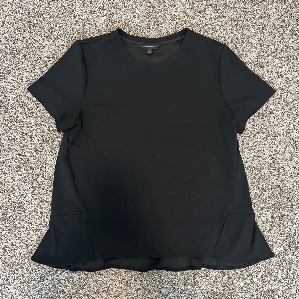 Banana Republic Black Ruffle Short Sleeve Peplum, Favorite Top, Size Large, EUC